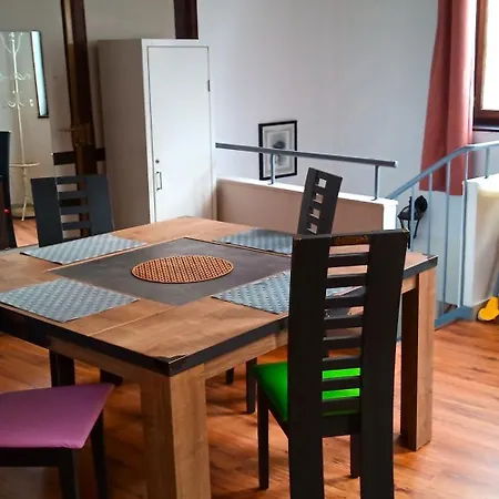 - L'atelier - Centre Historique - Authentique - Souplex Apartment *